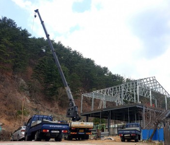 석포크레인 과 함께한 개인주택 골조 작업